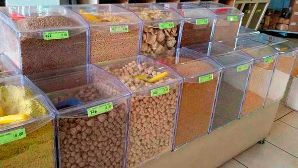Expositor para venda de cereais a granel